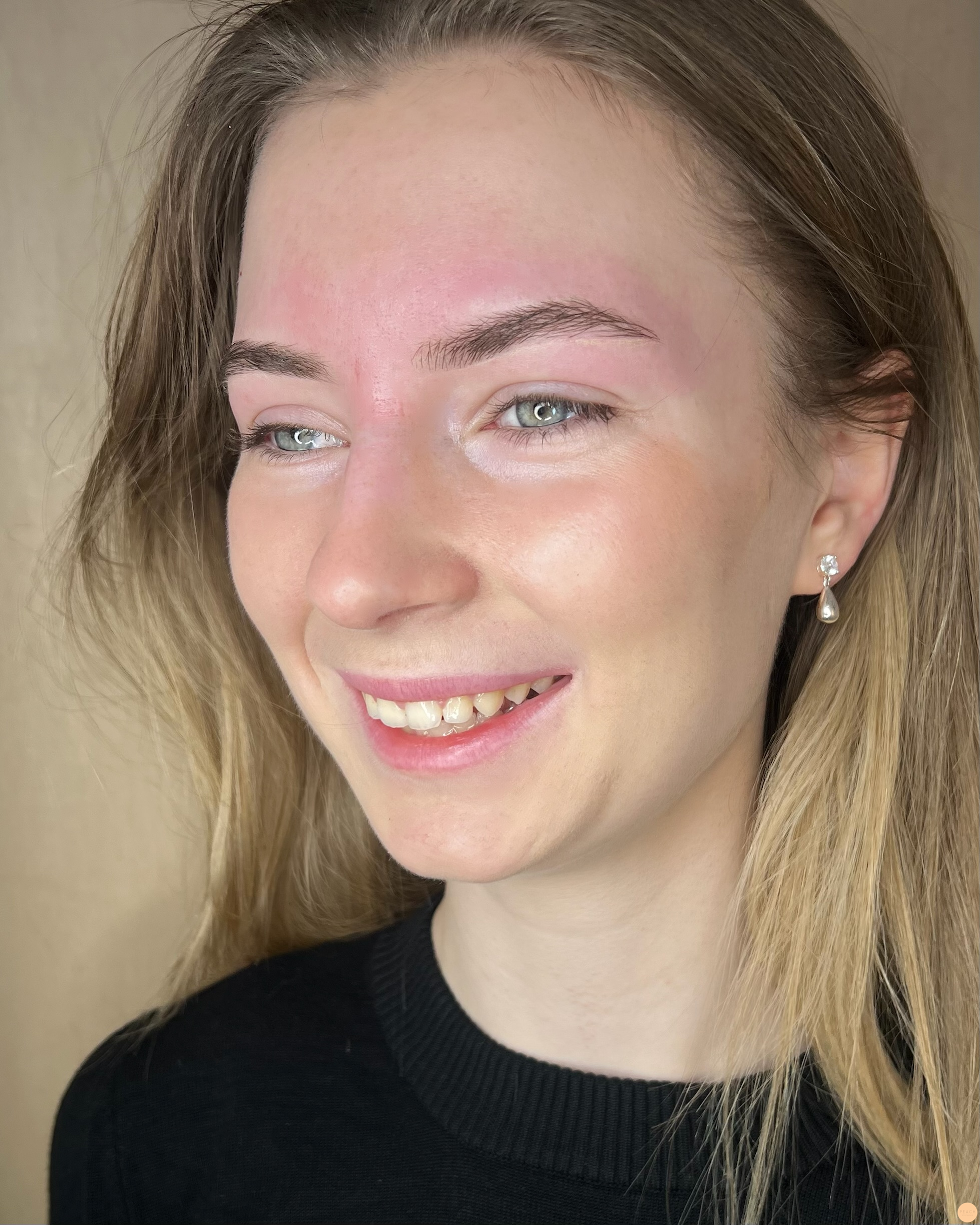 Naturlig bryn formning med vax