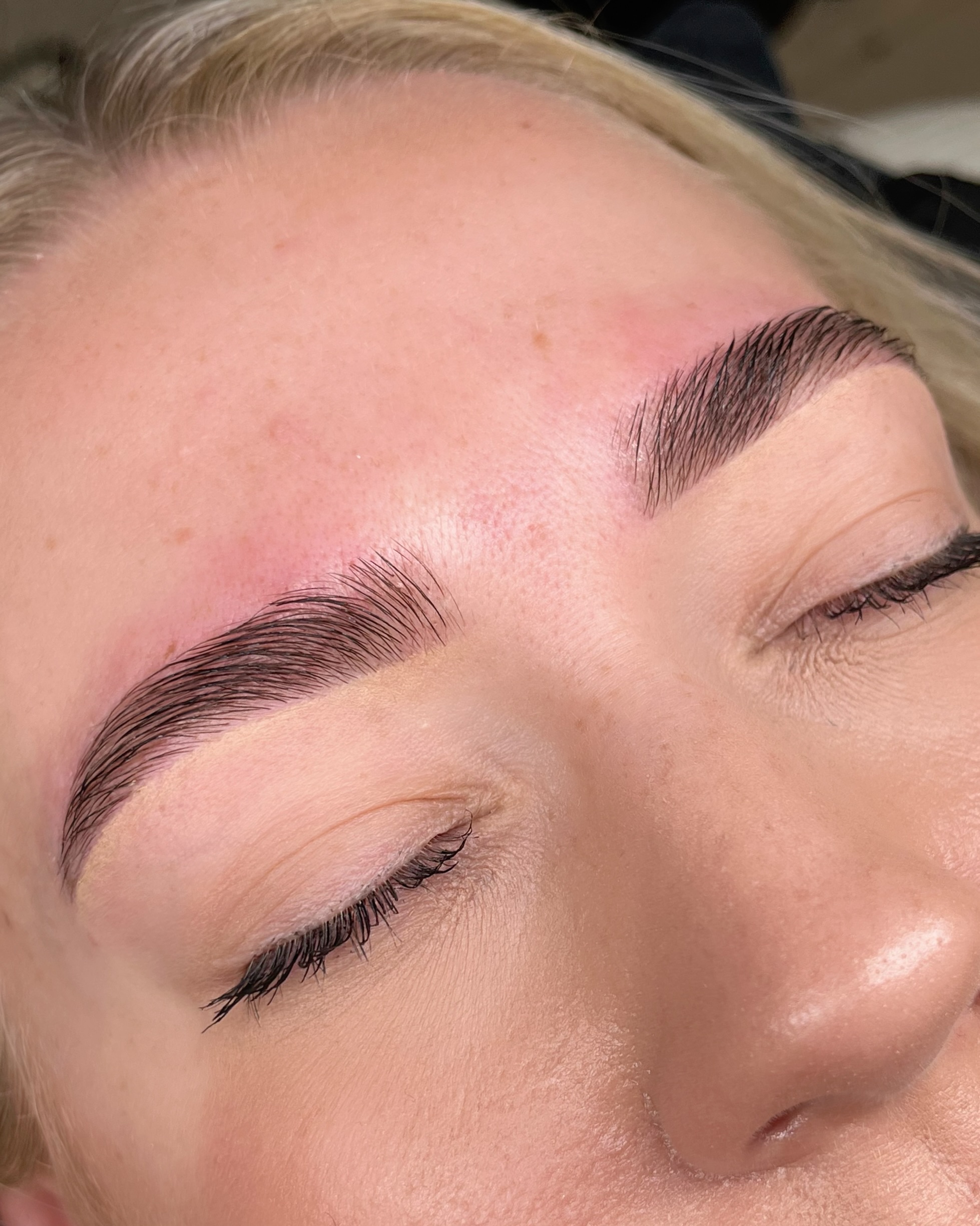 Färg och brynformning 🖌️