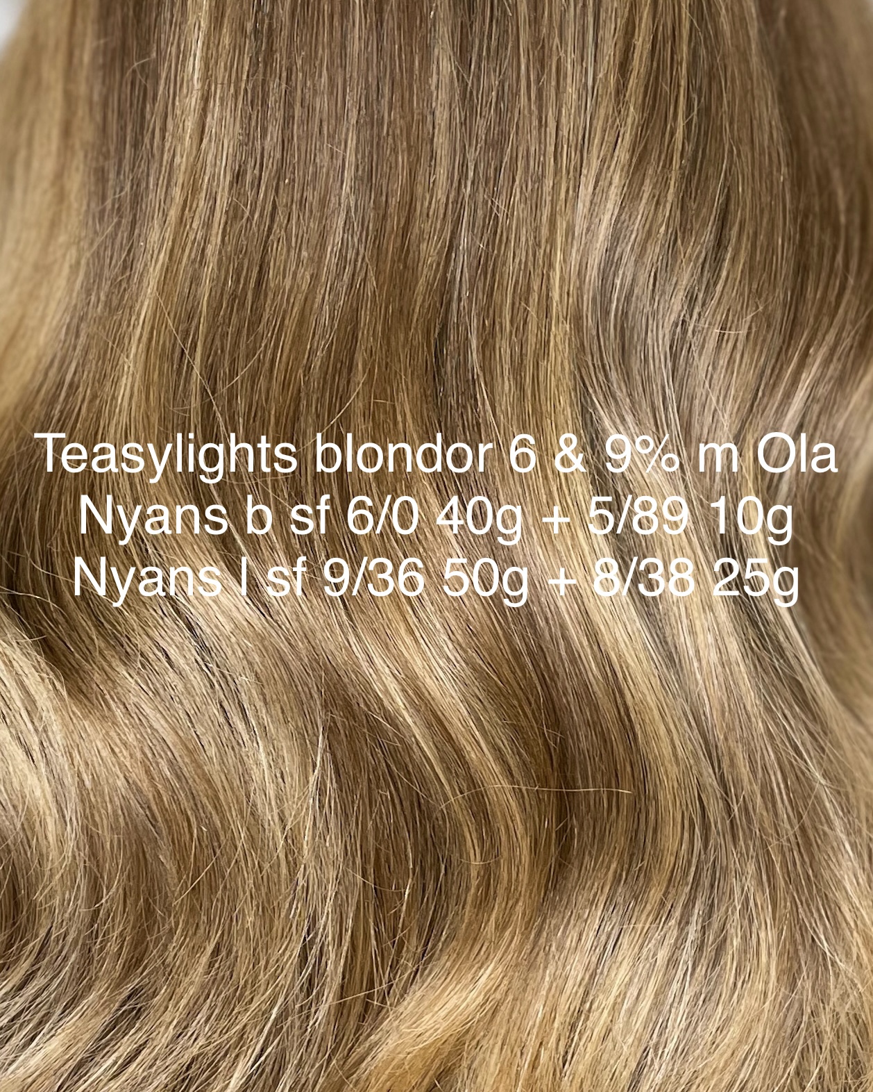 Guldbeige hårfärg 🫶🏼✨