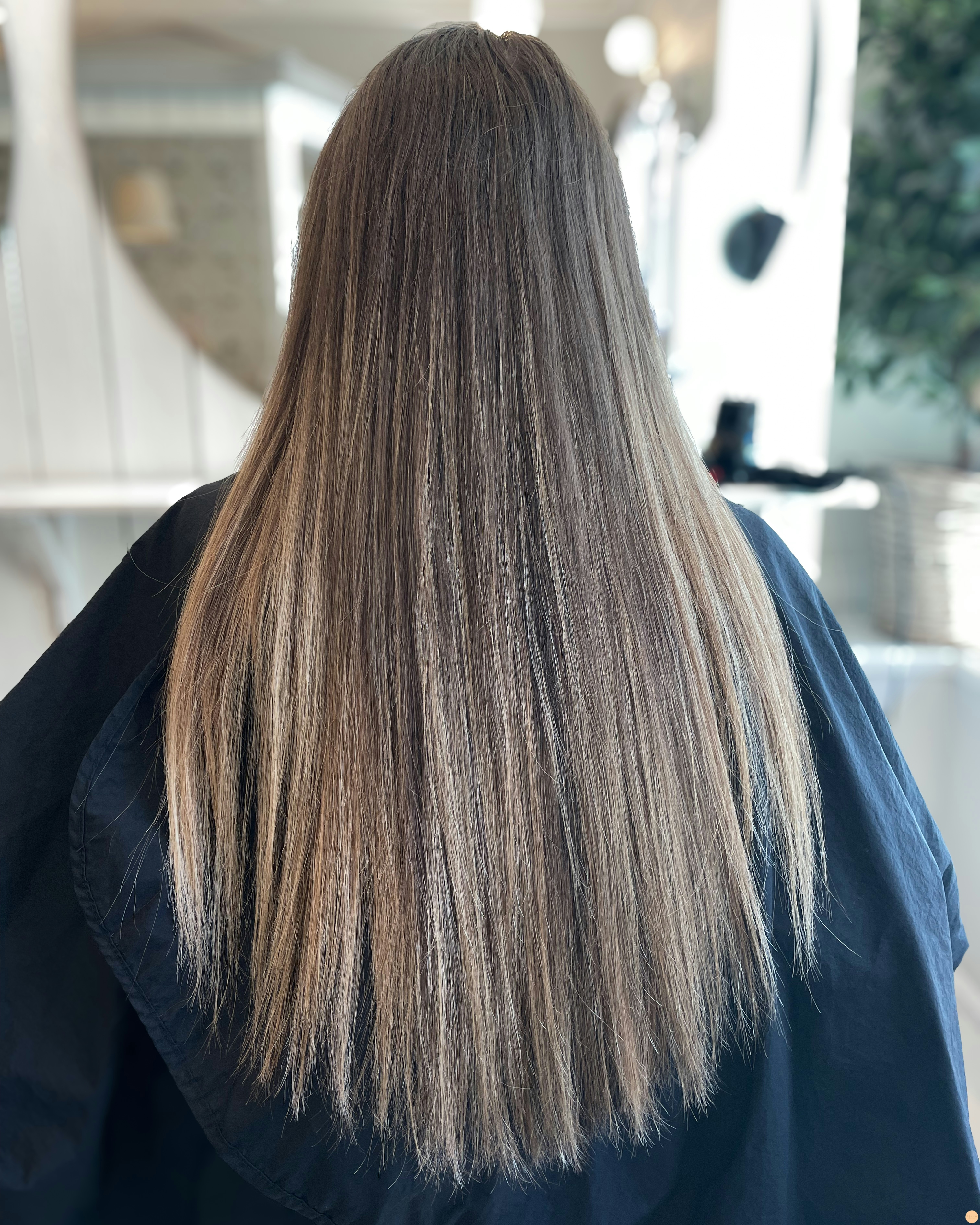 Soft bronde balayage