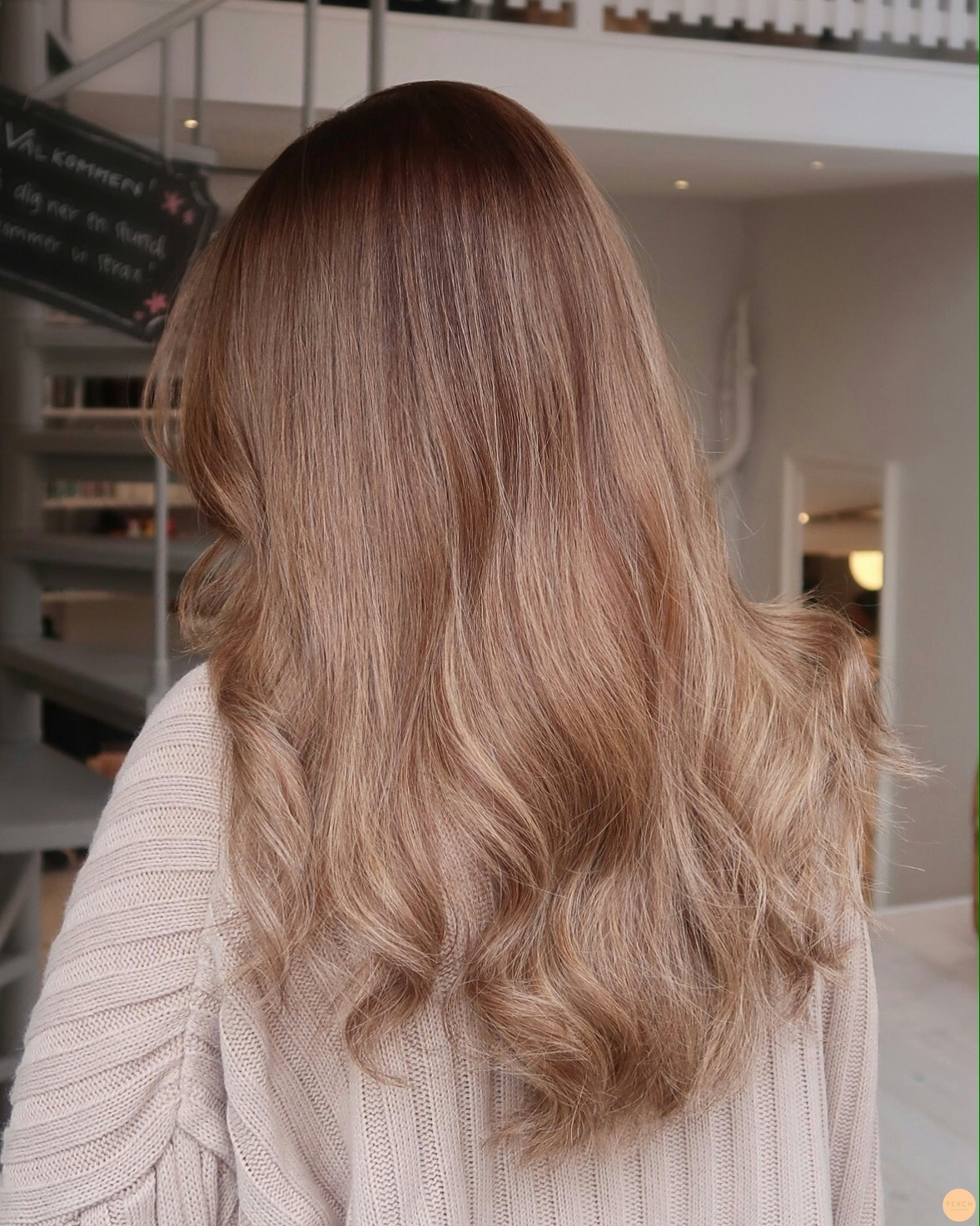 Från röd till soft blond