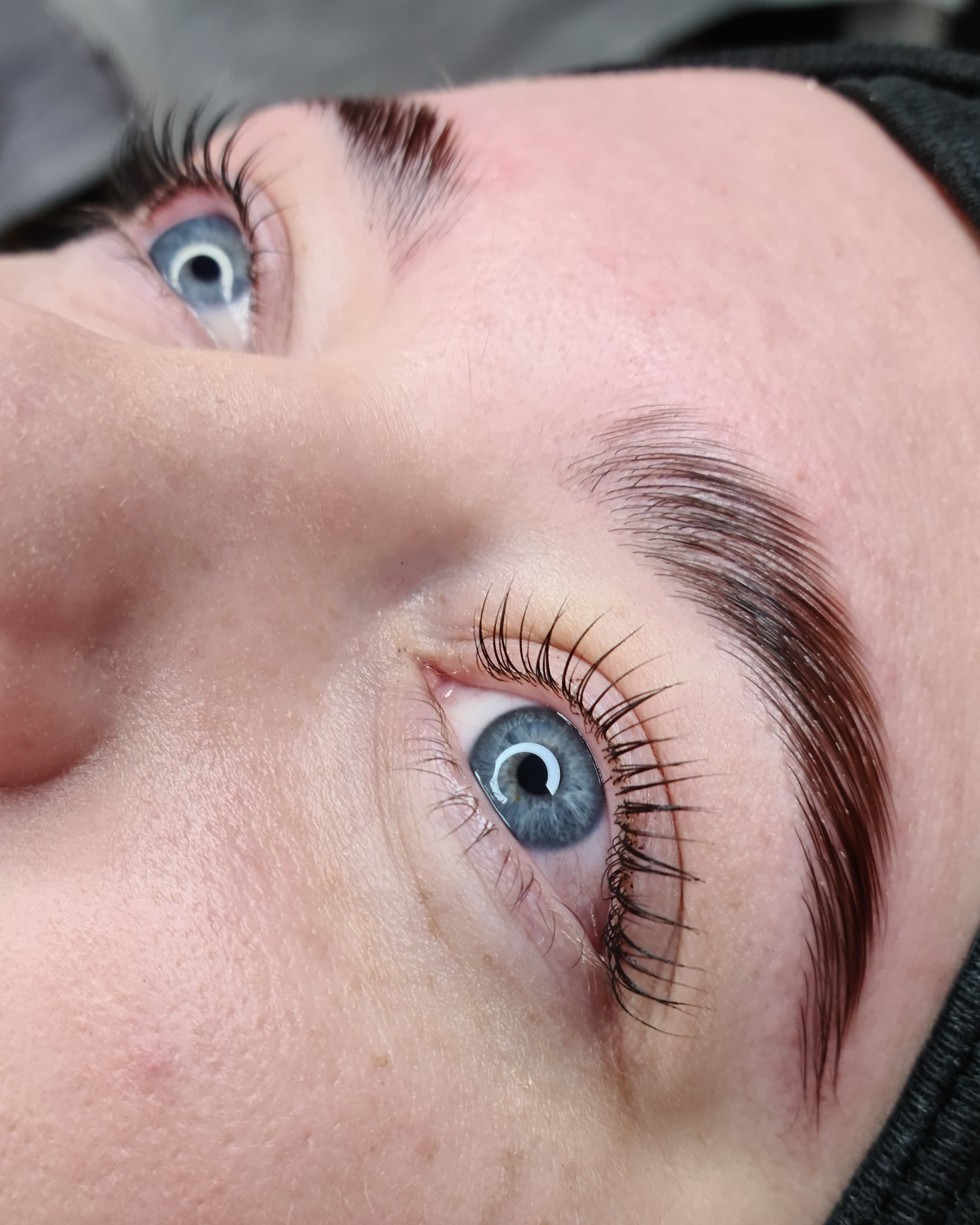 Yumi lashlift & browlift