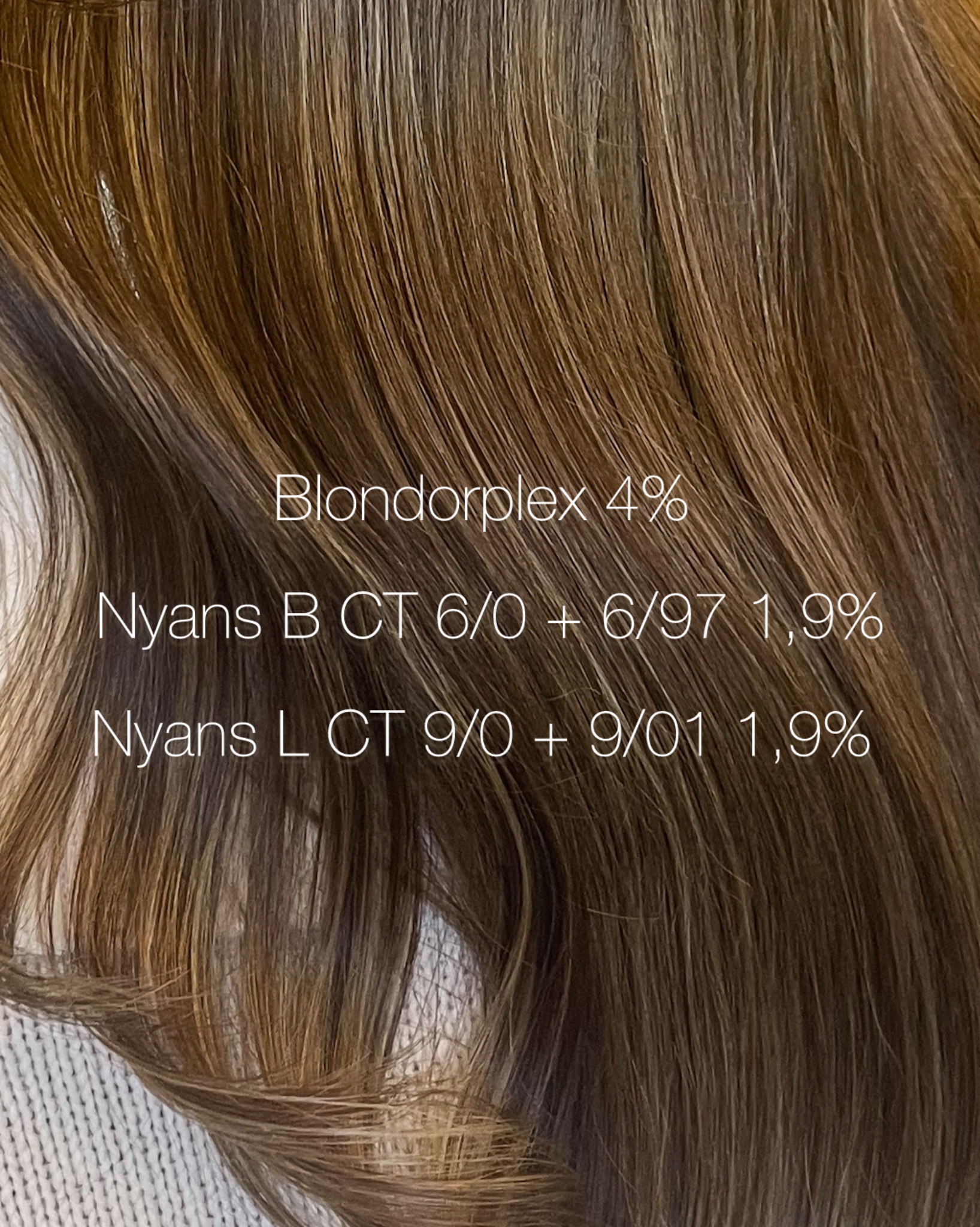 Brunt hår med ljusa slingor 🤎