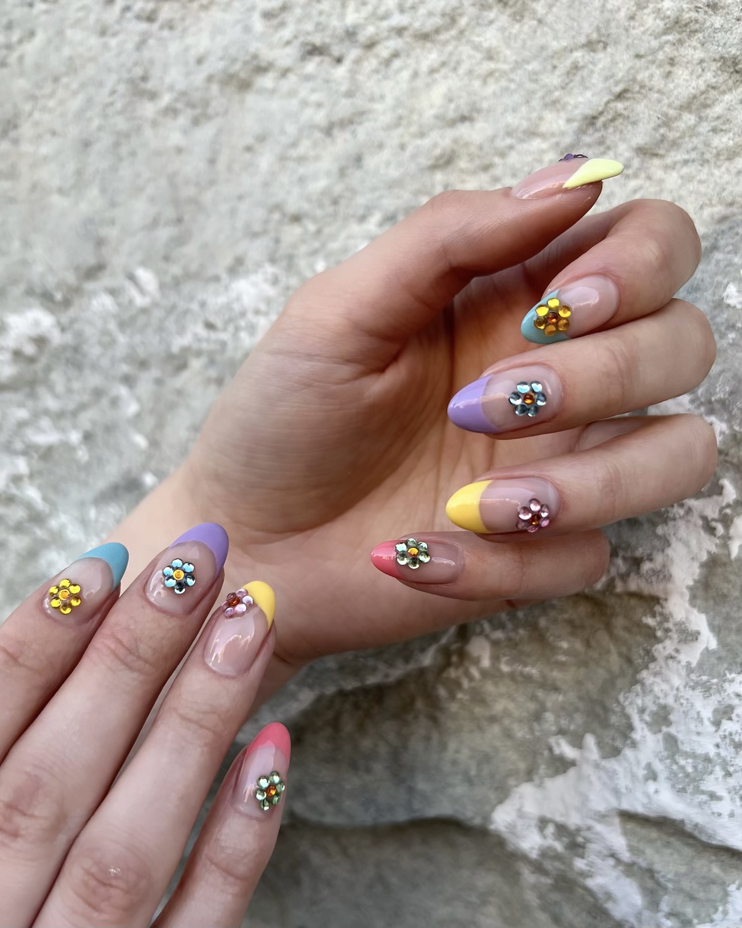 Flower nails 🌼