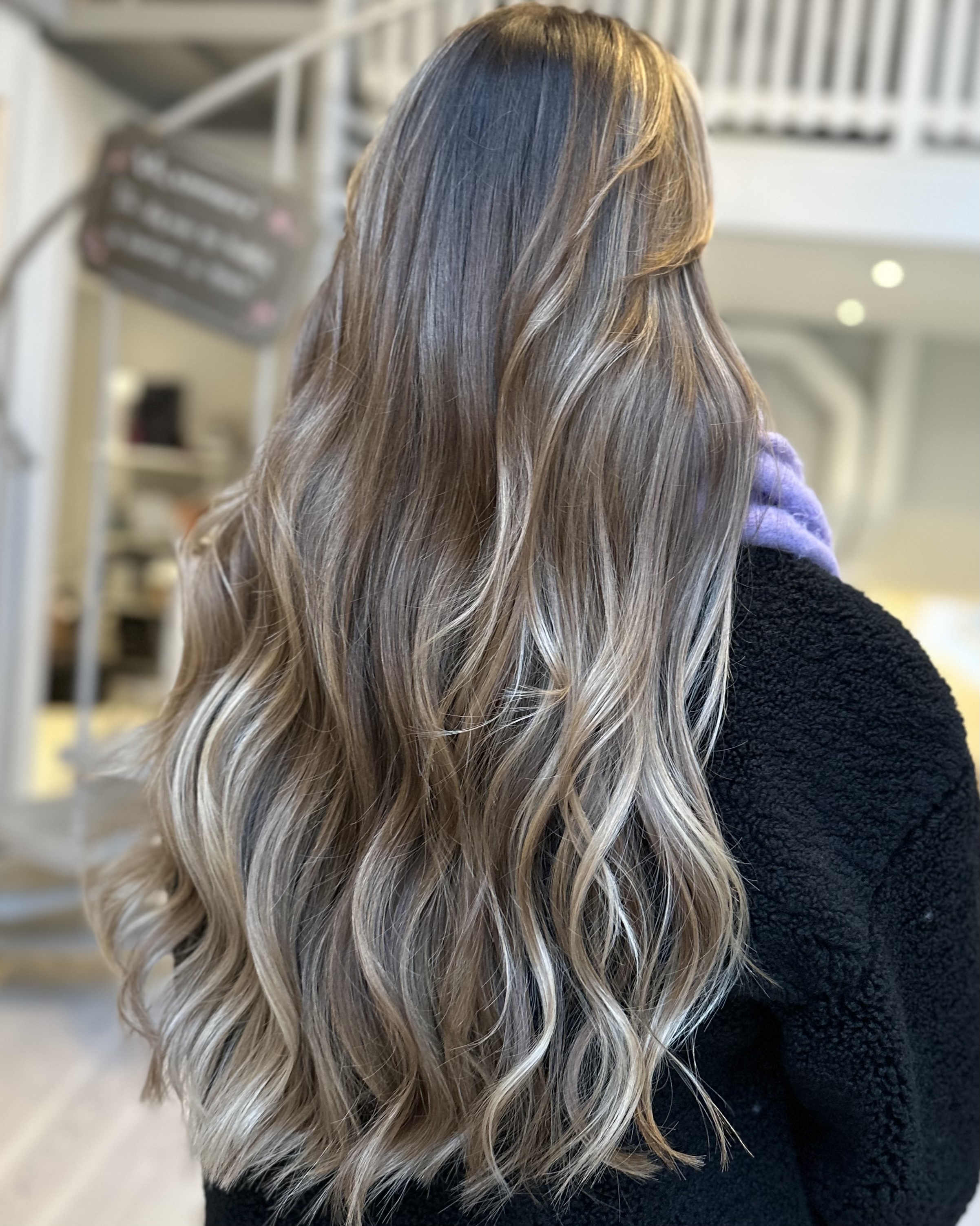 Beige balayage