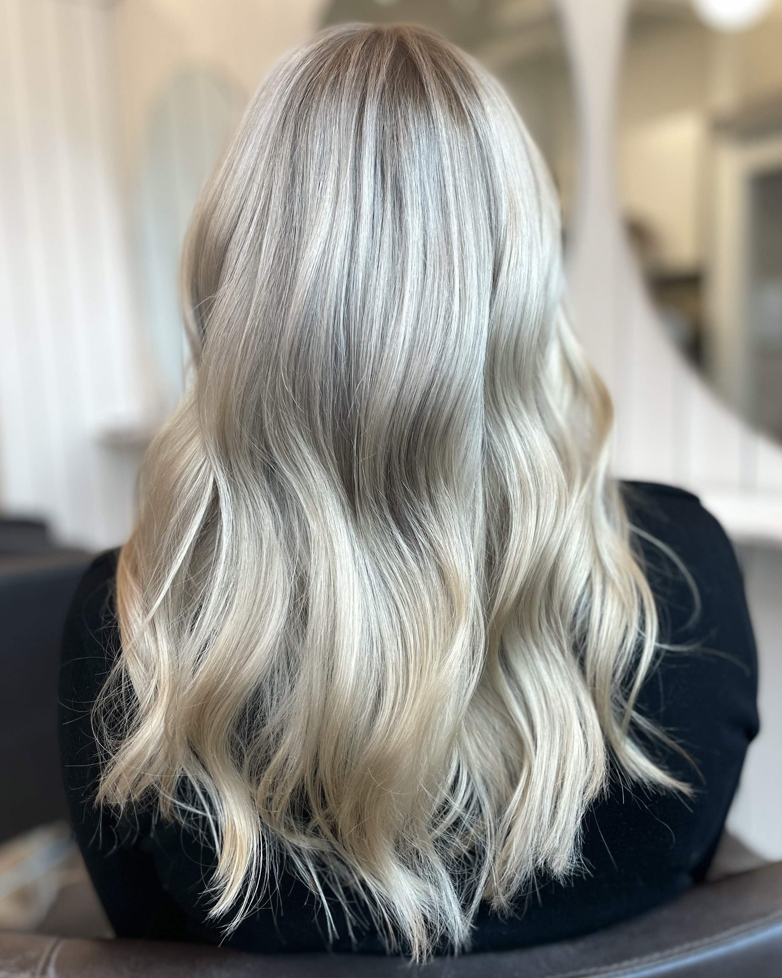 Iceblonde hårfärg 🤍