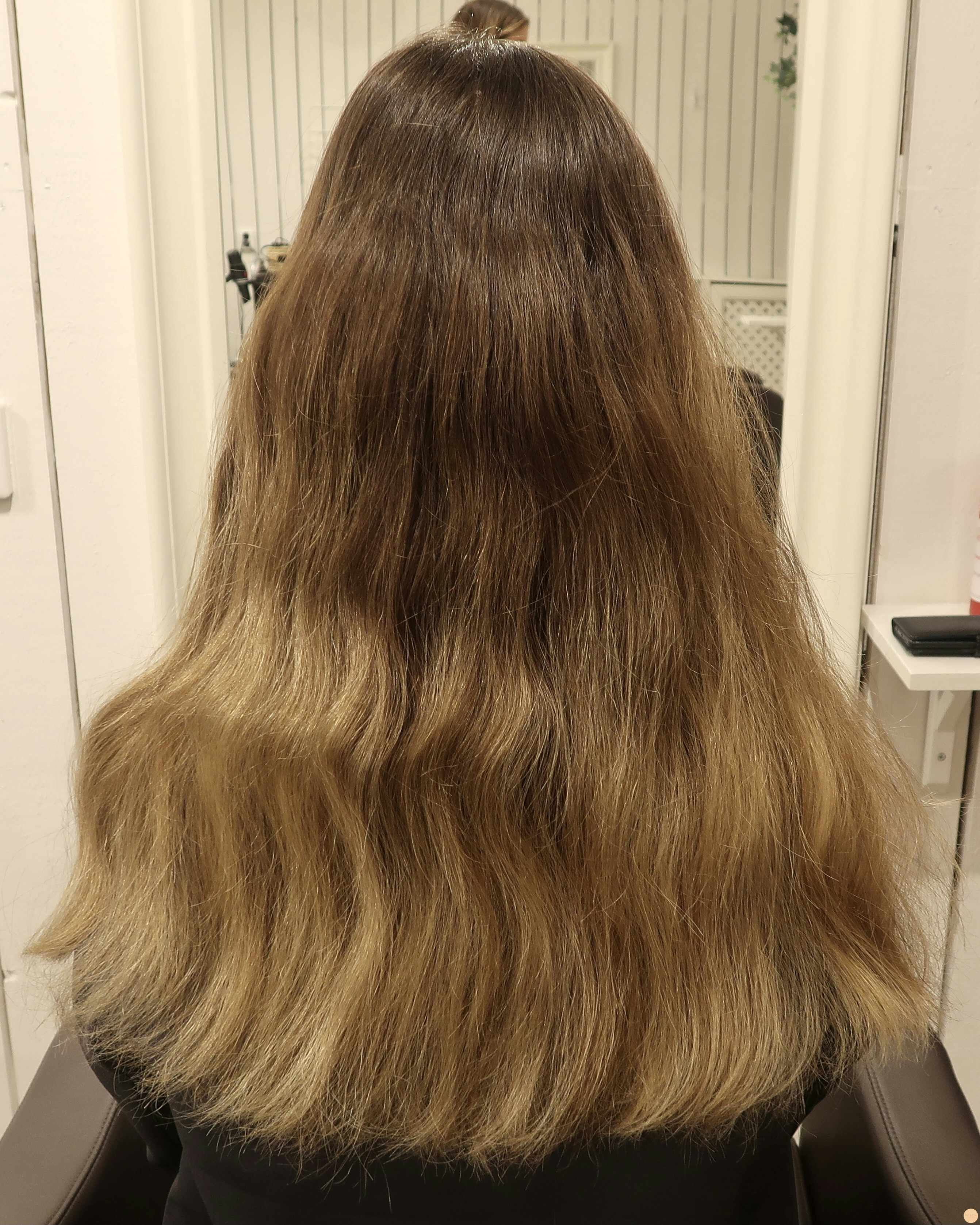 Mustig brun hårfärg