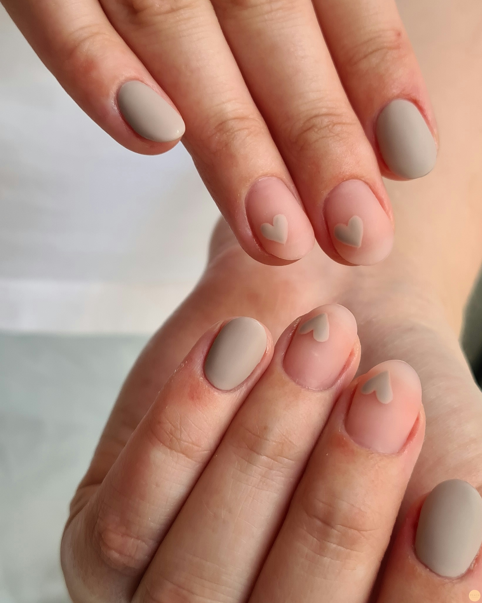 Nageldesign med hjärtan