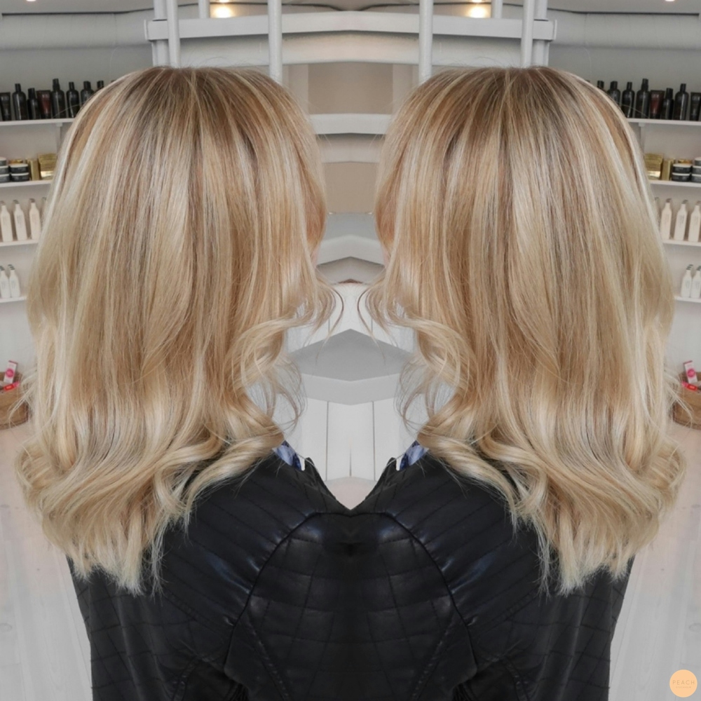 Guldblond med slingor