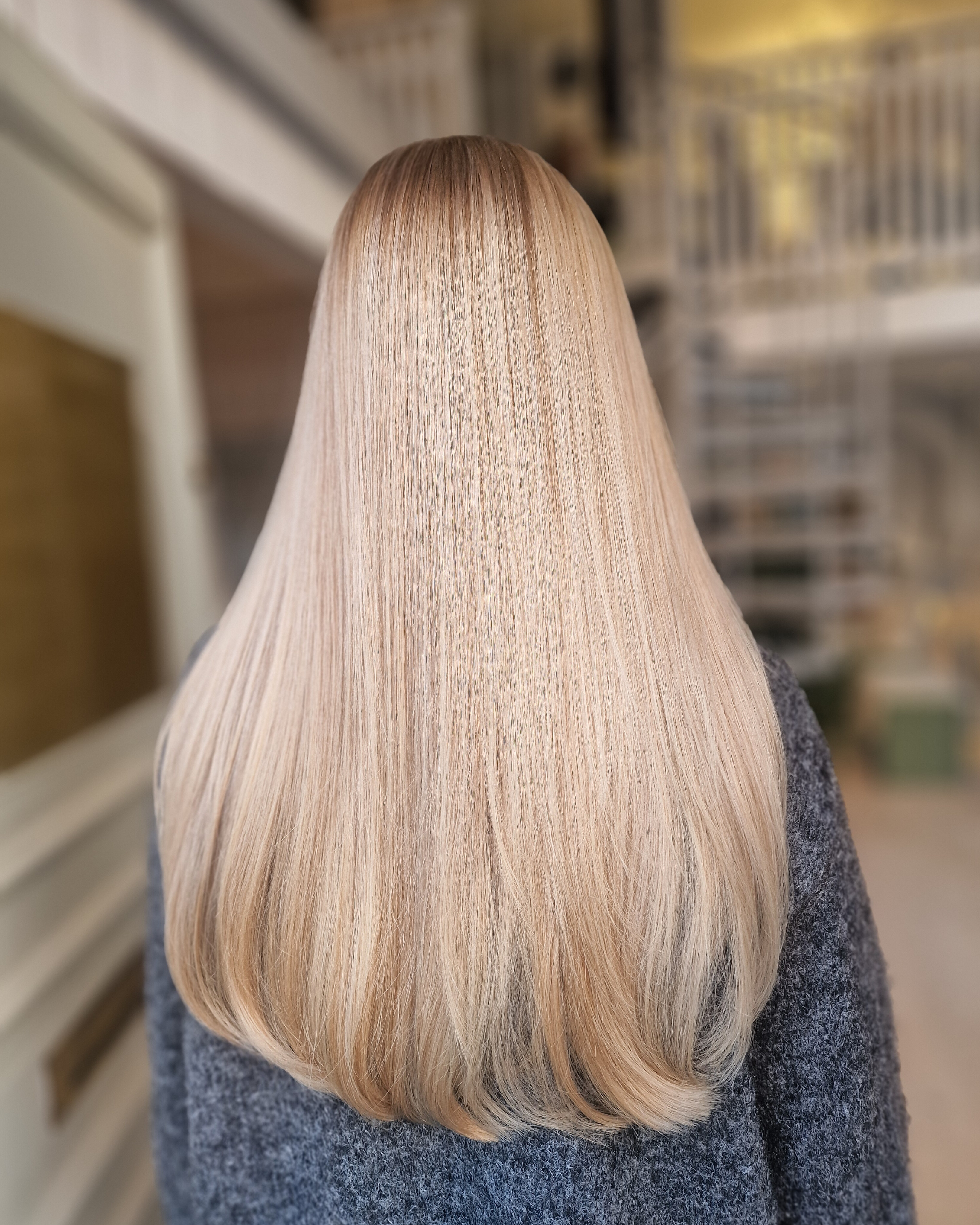 Seamless Blonde