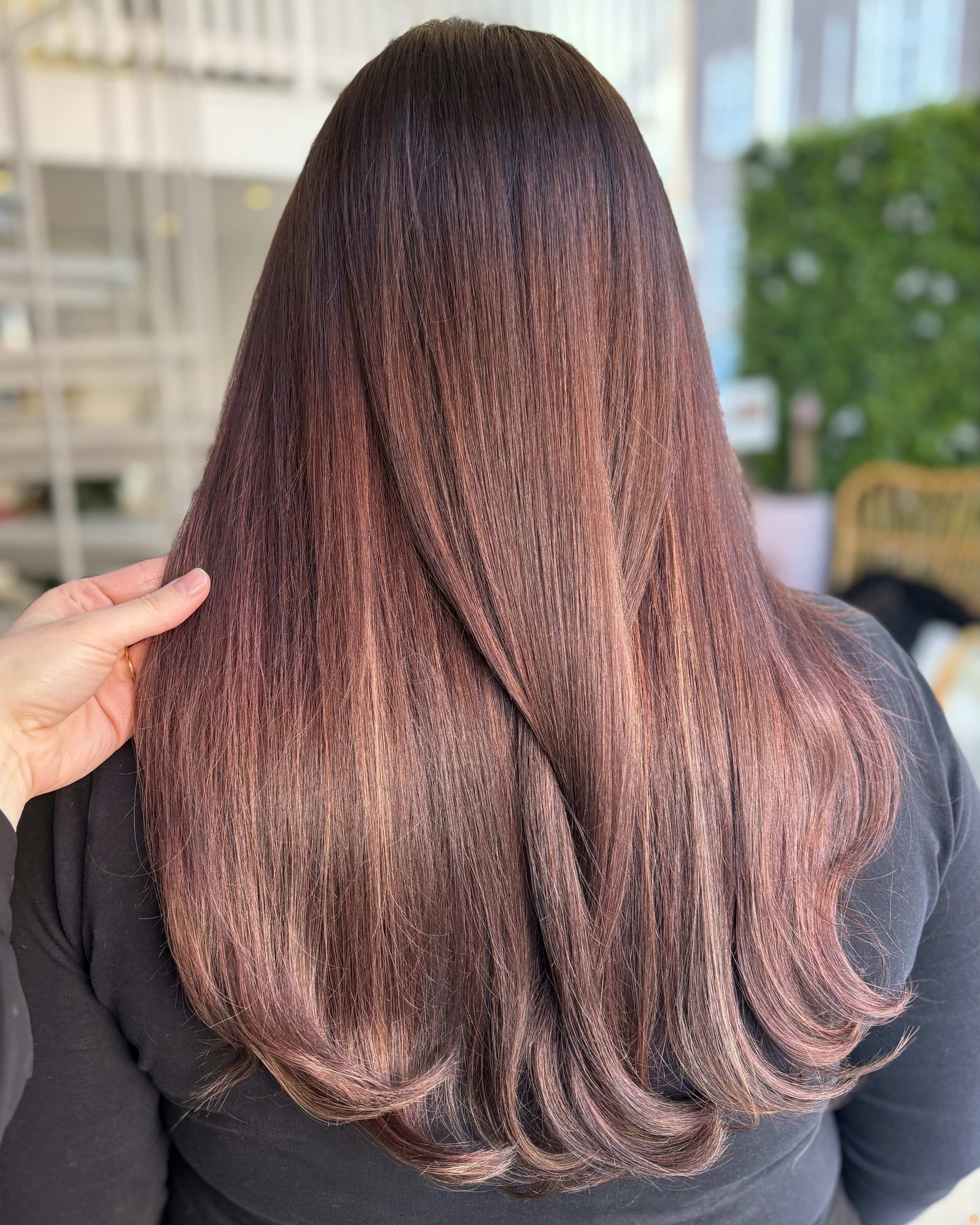 Kall rosé hårfärg